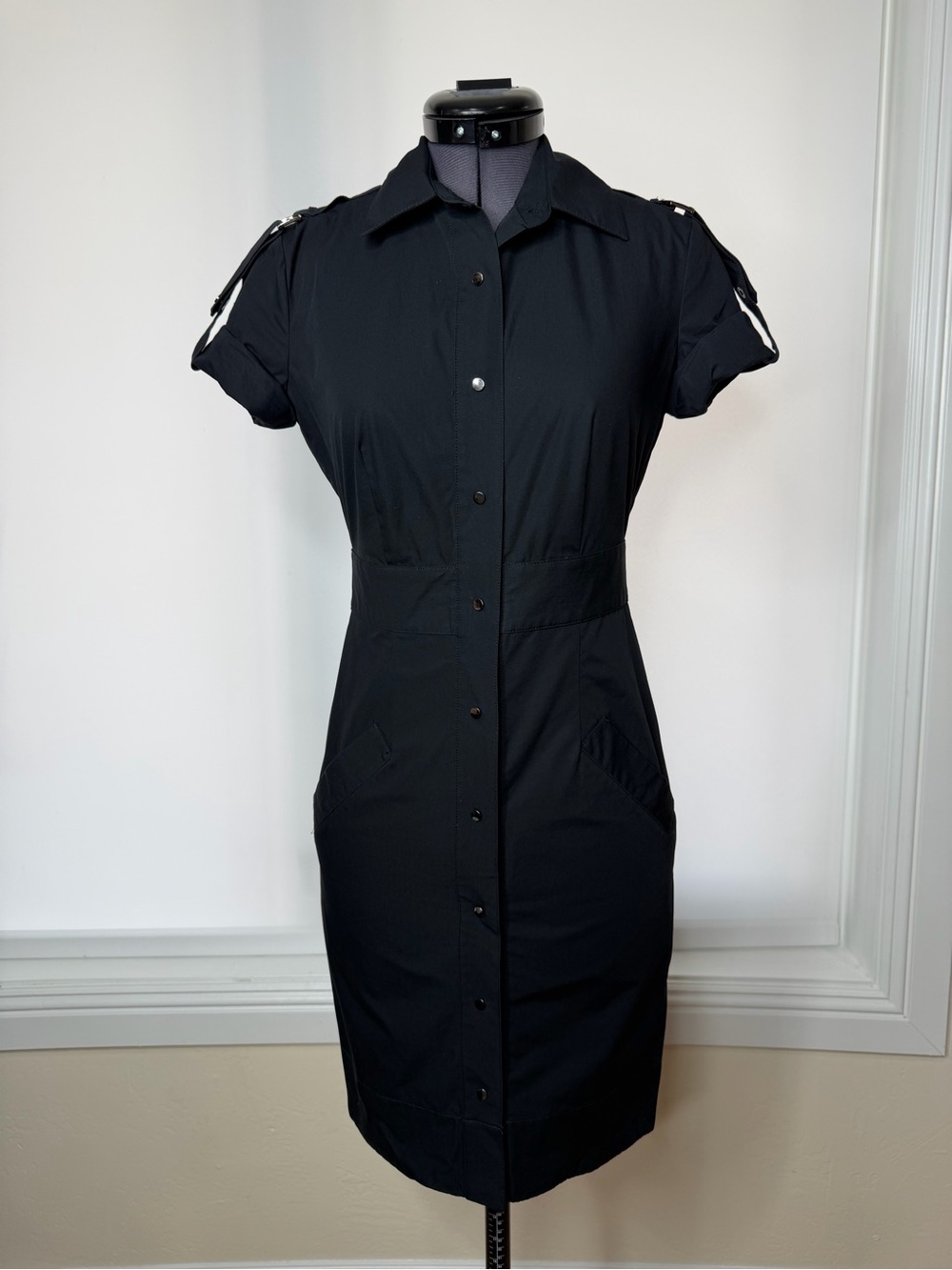 Club Monaco Black Short-Sleeve Shirt Dress